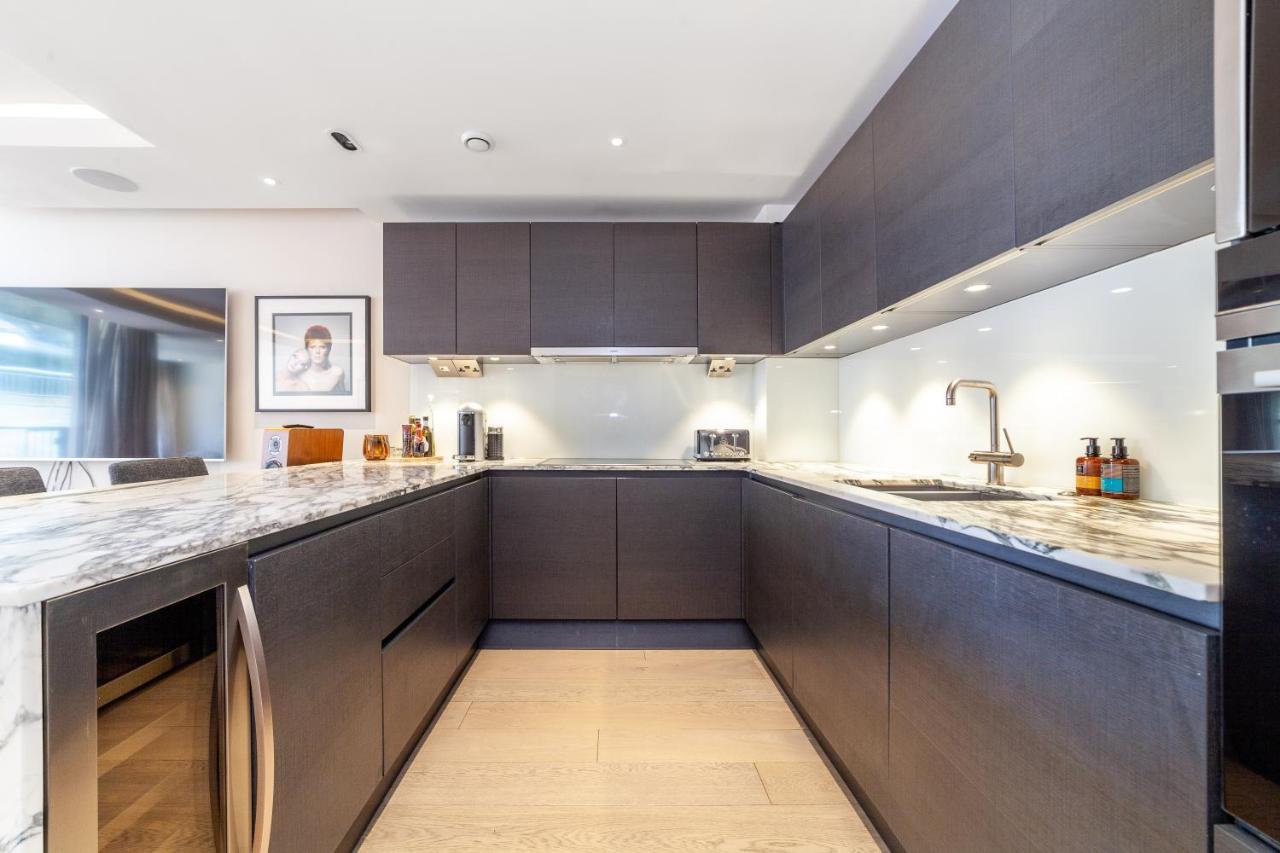 Stylish 2-br Ground Floor In Chelsea Appartamento Londra