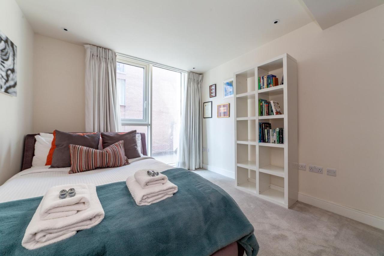 Appartamento Stylish 2-br Ground Floor In Chelsea *