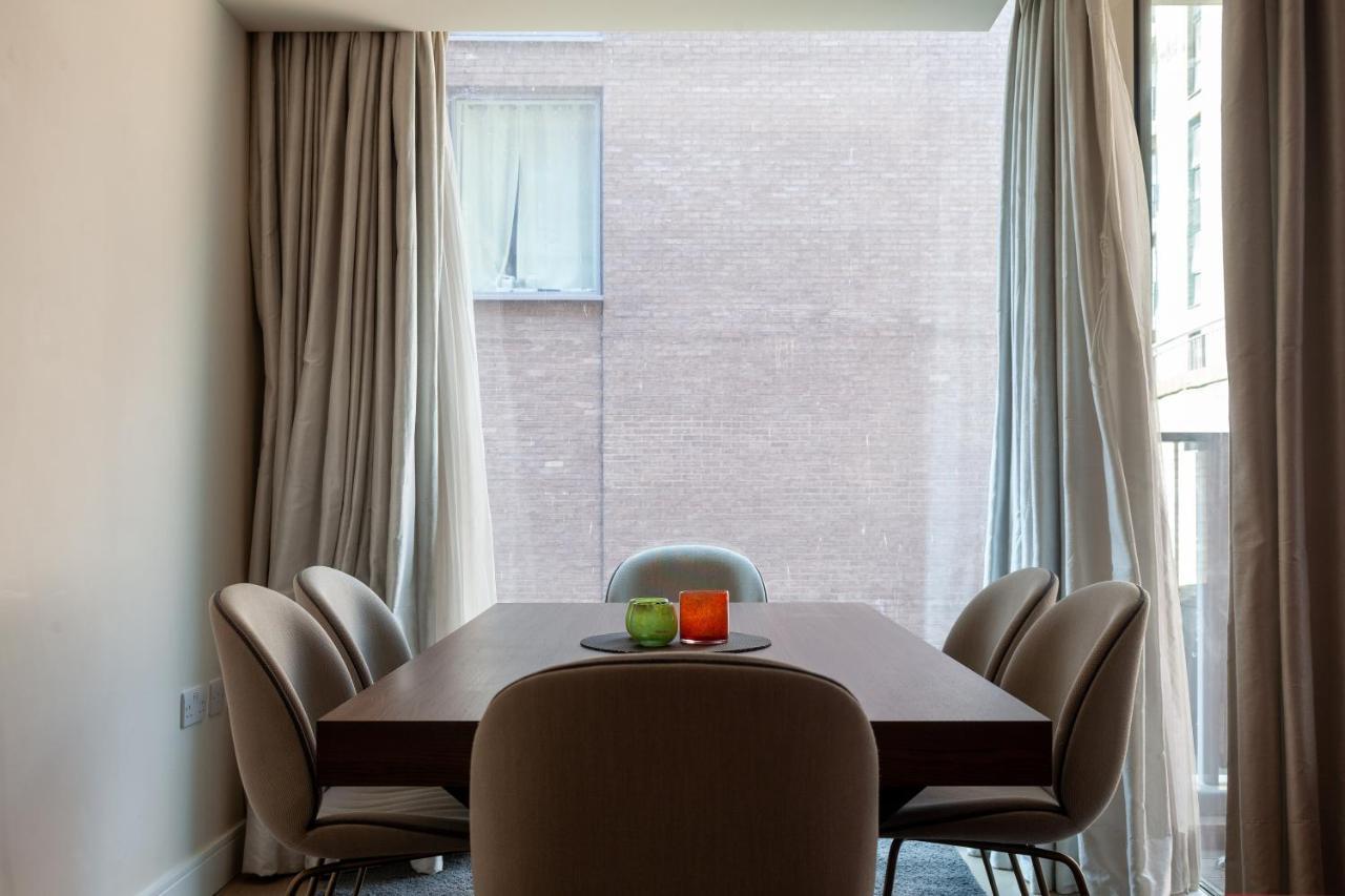 Stylish 2-br Ground Floor In Chelsea Appartamento *