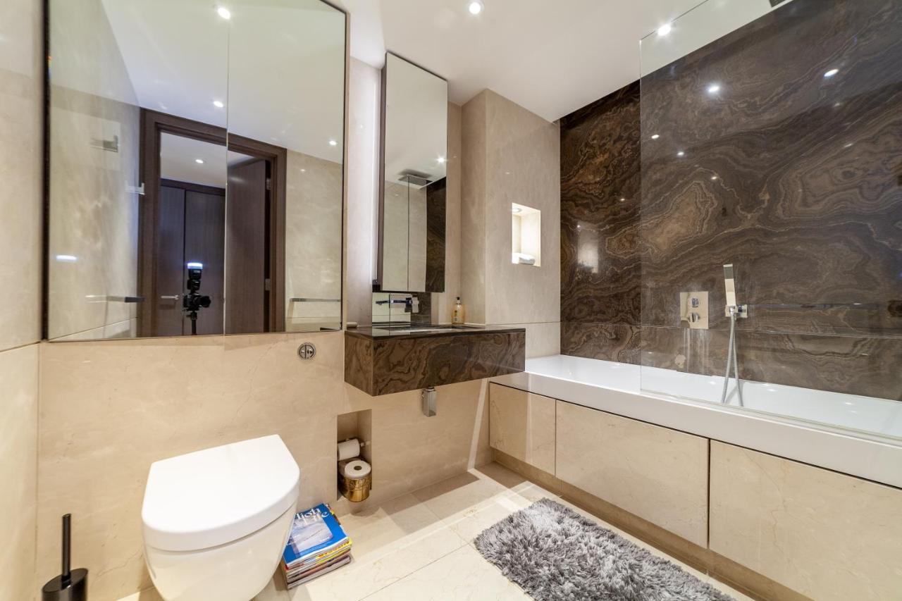 Stylish 2-br Ground Floor In Chelsea Londra